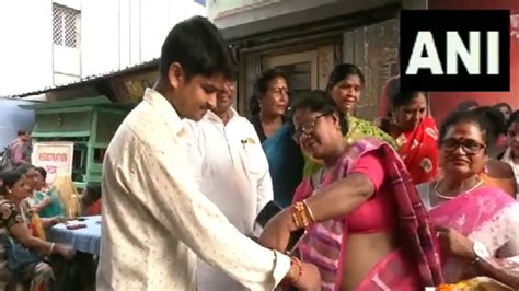 kolkata bf bangla|Sex workers in Kolkata celebrate Raksha Bandhan, tie rakhi to .